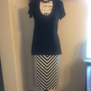 ❤️Ella Blue Pencil Skirt NWOT